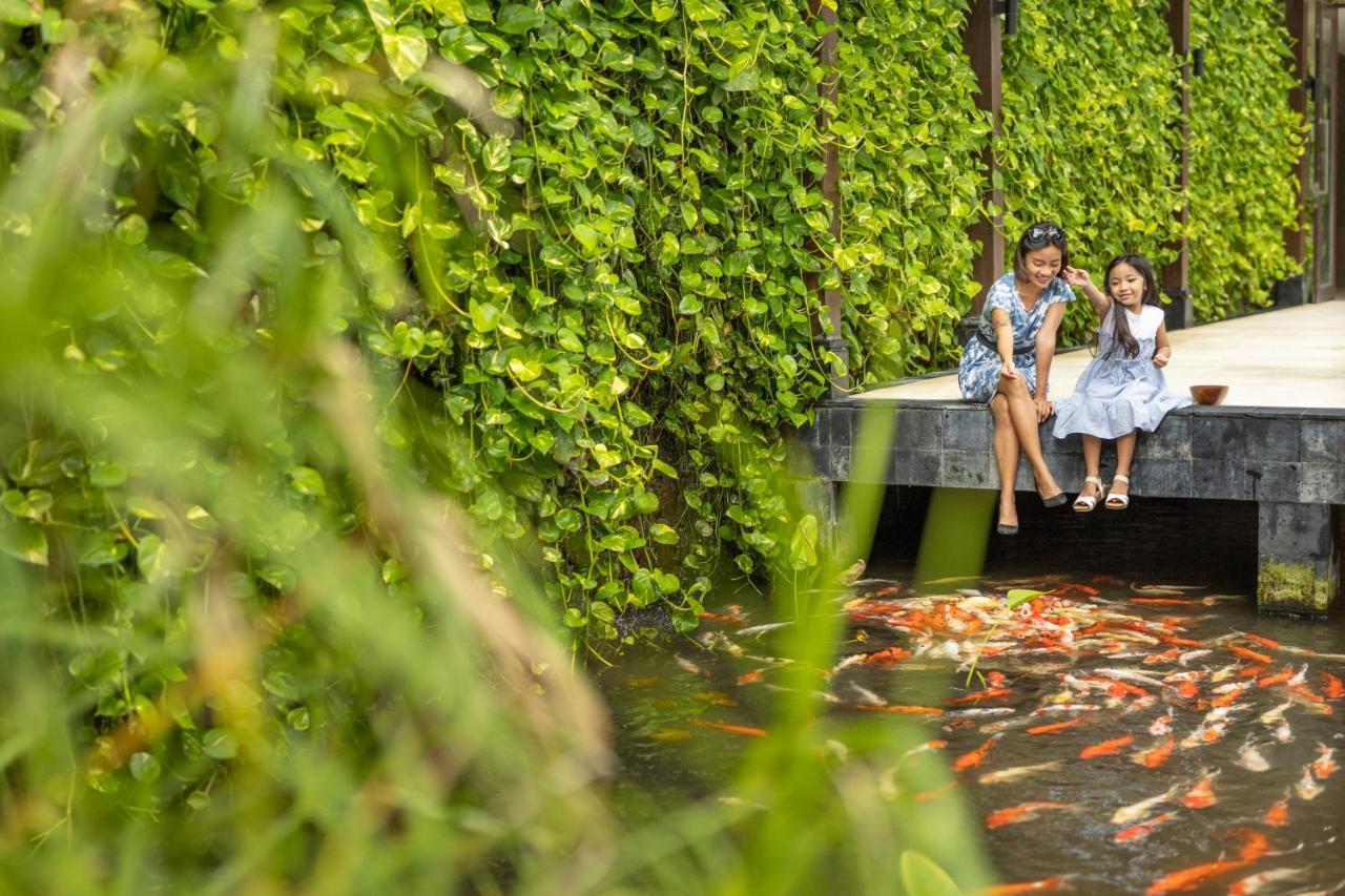 The Seminyak Beach Resort & Spa Екстер'єр фото The school's campus