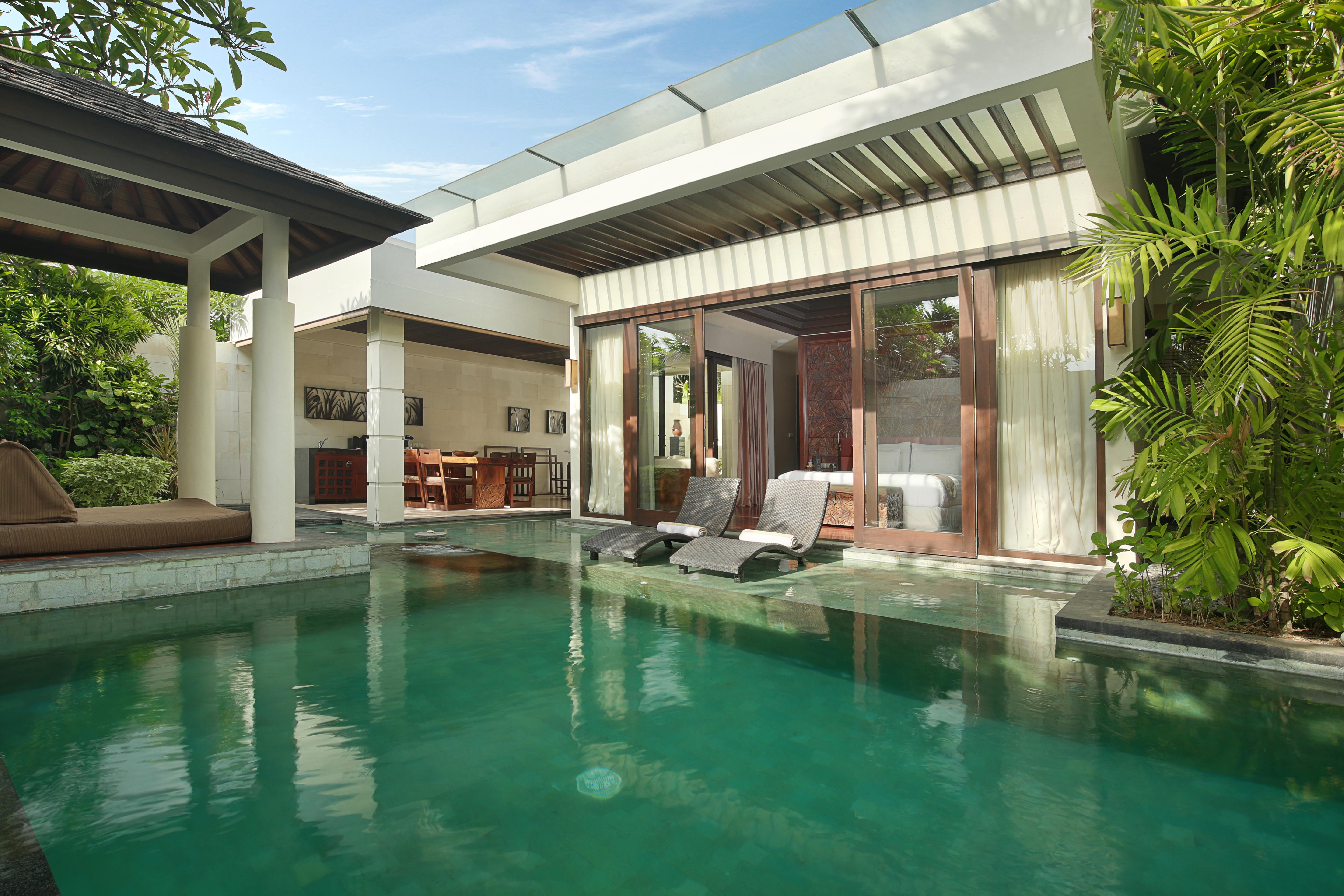 The Seminyak Beach Resort & Spa Екстер'єр фото A pool villa at The Residence, Phuket
